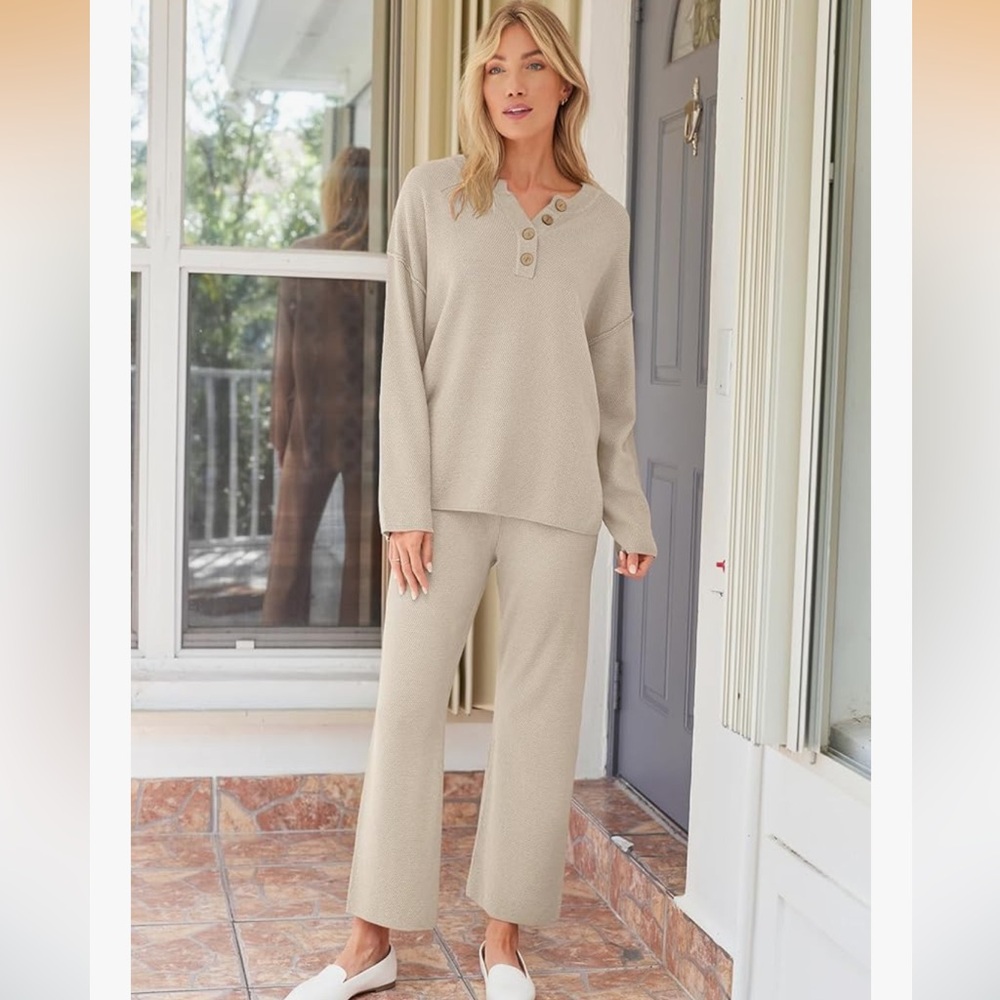 LILLUSORY Cream Knit 2 Piece Lounge Set Size M Henley Top Pants Oversize Slouchy
